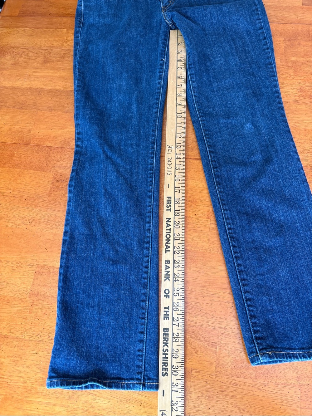 Levi’s 505 Straight Leg Jeans – Size 12 - Picture 8 of 10